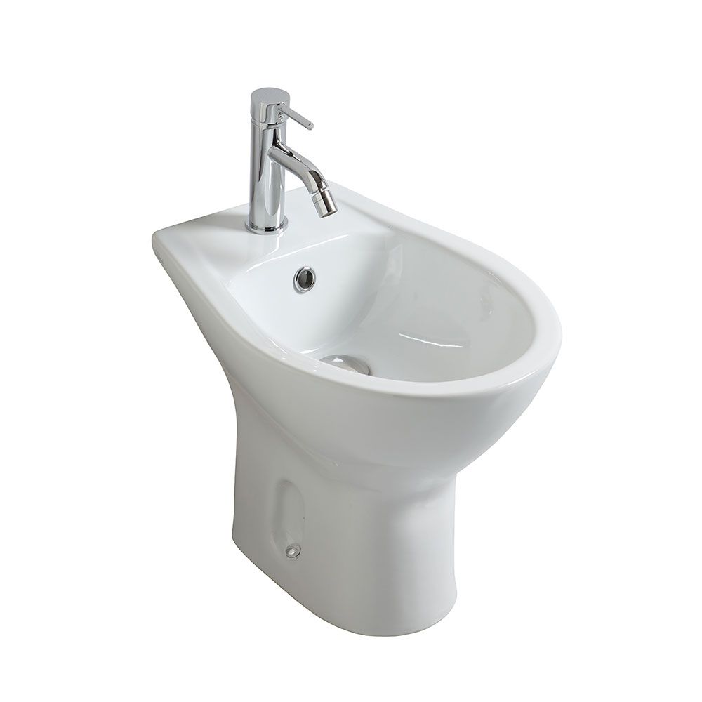 Bidet so spodným odtokom