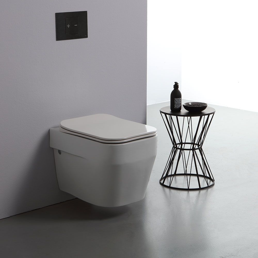 WC misa z keramiky prvej triedy, model Alimonta závesná